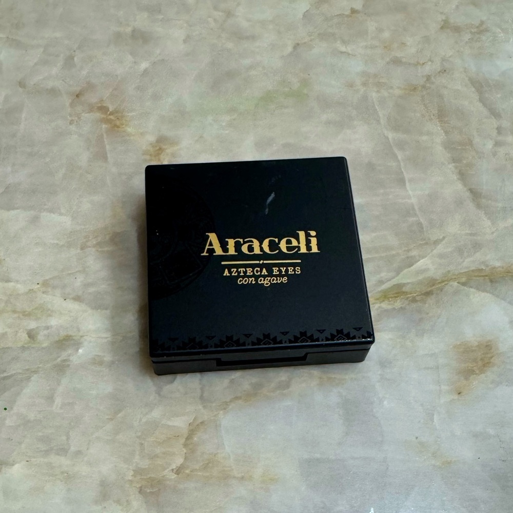 Araceli Azteca Eyes Dual Eyeshadow